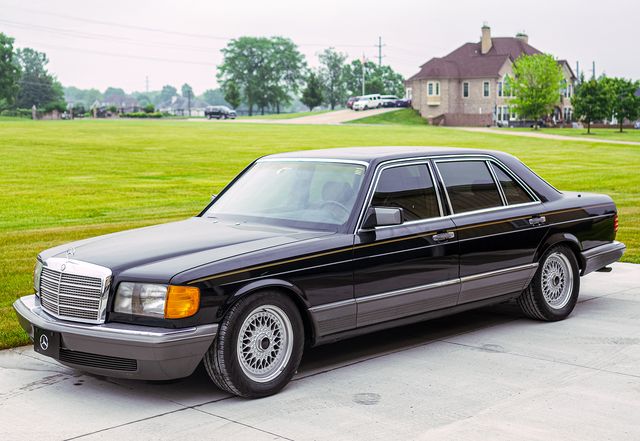 G Rides: Black Mercedes-Benz sedan
