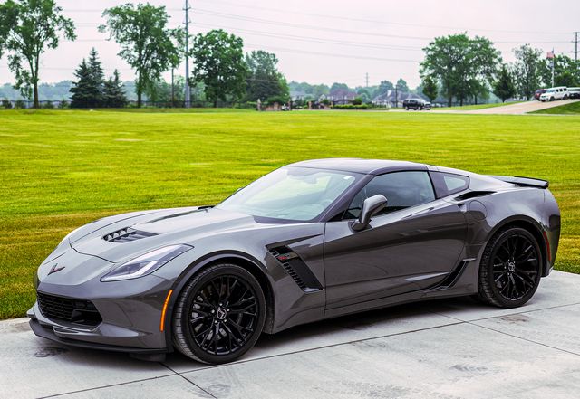 G Rides: Grey Chevrolet Corvette