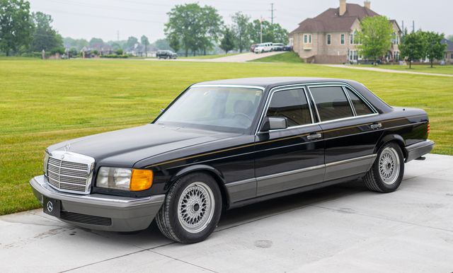 Black Mercedes-Benz sedan